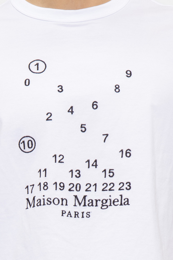 関税込【Maison Margiela】ロゴ刺繍 Tシャツ ホワイト Maison Margiela ロゴ Tシャツ | ホワイト | FARFETCH JP